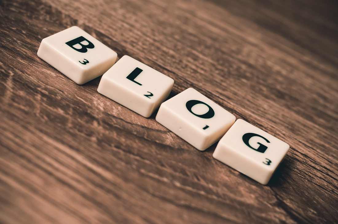 O poder de um elogio… ❤️✨

Um olhar, uma palavra, um incentivo — e tudo muda.
A postura, o sorriso, o brilho no olhar.

Quando a criança se sente valorizada, ela se abre, se expressa e acredita mais em si mesma.

E é assim, nos pequenos gestos do dia a dia, que a autoestima vai sendo construída. 🥹

Na Colinho de Mãe, cada criança é vista, reconhecida e incentivada a crescer com confiança.

Quer proporcionar esse cuidado para o seu filho?
Agende uma visita. ❤️

🏫 Creche Escola Colinho de mãe
📍Quadra 08, Conjunto F, Lote 47, Sobradinho/DF
📲WhatsApp para visitas: (61) 99147 - 5825